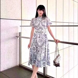 Printed dress with belt